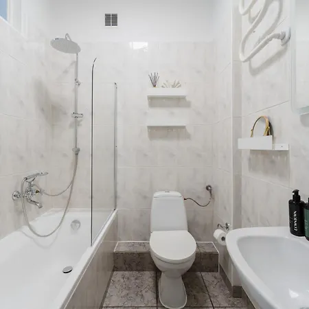 Old Town & Riverside Brzozowa By Downtown Apartment *